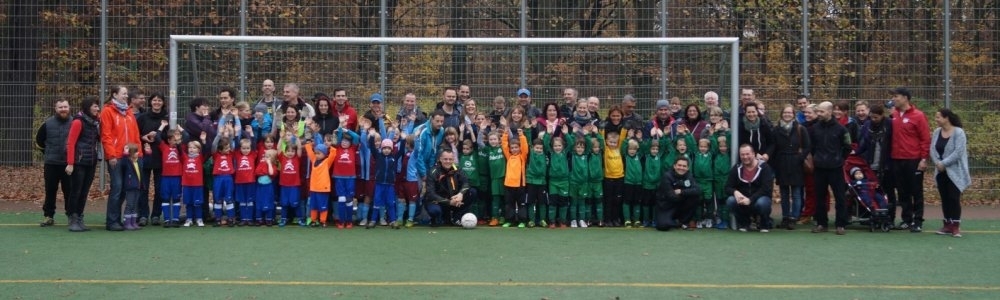 1.G-Junioren: 07.11.2015 Berliner Freunde Frühstück